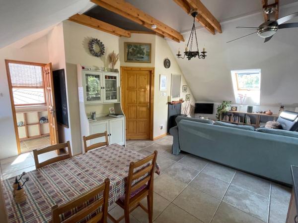 Oak Tree Apartment - Tölgy Lak Apartman éS Szauna - Pest megye