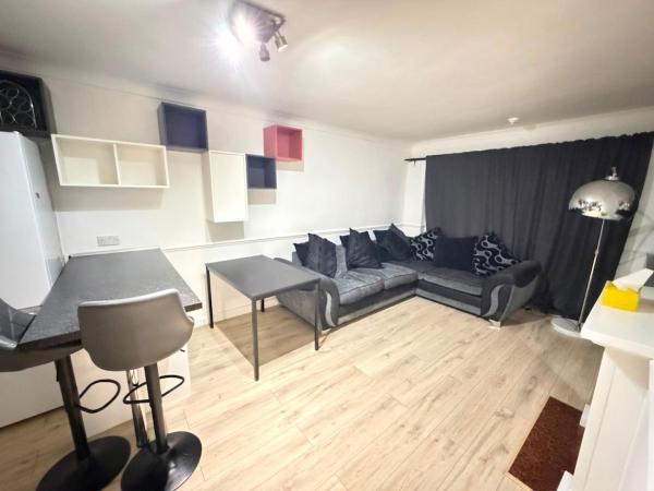 3-bedroom Flat Near Central London And Canarywharf - Stratford