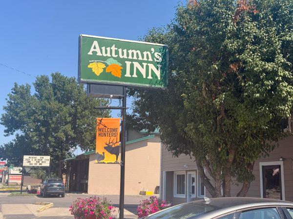 Autumn's Inn Roundup Mt Near Hwy 12 - Montana
