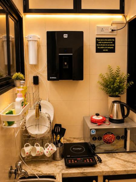 Modern Studio Retreat Carter Road Bandra West By Trivana Haven Stays - Mumbai