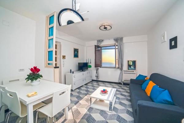 A la foto es mostra l'objecte La Casetta situat a la ciutat de Amalfi.