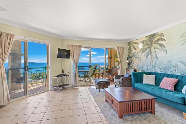 Turquoise Views - Airlie Beach