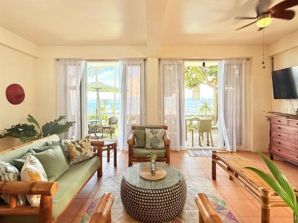 Private Beach Villa With Balcony And Sea View In Panagsama, Moalboal Cebu Near Famous Sardines Run And Turtle Watching - Moalboal