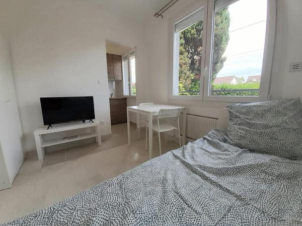 Docteur Vaillant, Charmant Appartment - Noisiel