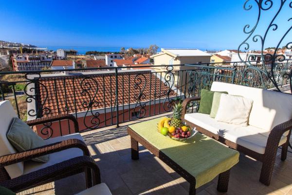 Nella foto è visibile l'oggetto Apartments Aleksić situato nella città di Bar.