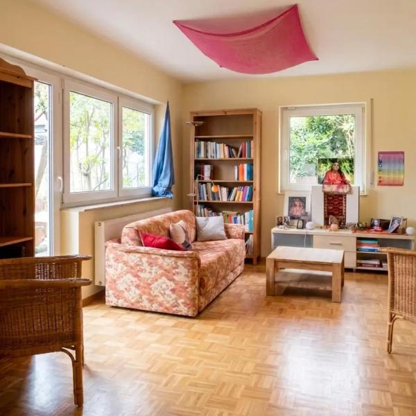 Beautiful Apartment Near The Jesuit Castle - Freiburg