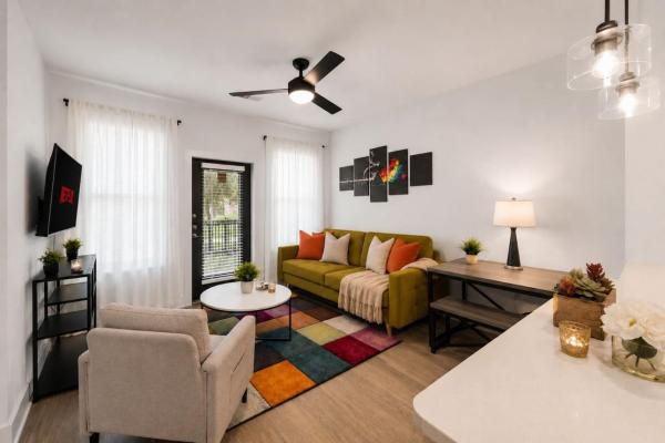 Modern Frisco 1br Balcony, Gym And Resort Pool - Frisco, TX