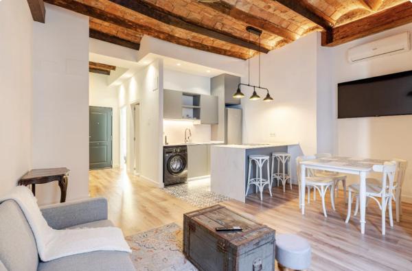 Experience Timeless Elegance - Valencia