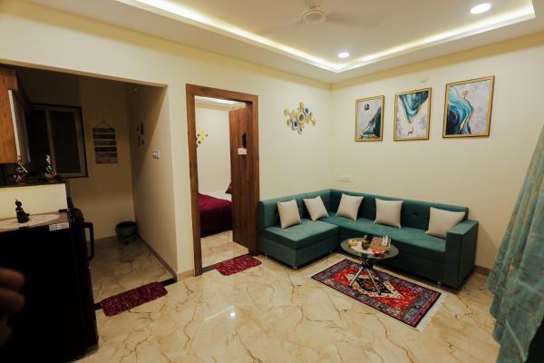 The Hideout Indore Private 1 Bhk Couple Friendly - 인도르