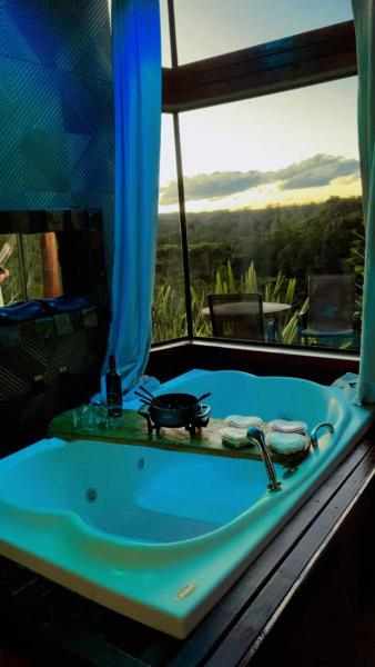 Chalé Romantico A 20km De Curitiba Com Banheira - Paraná (estado)