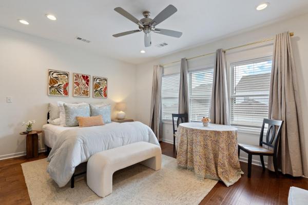 Cozy Guest Suite With Workspace & Tv - 옥스퍼드