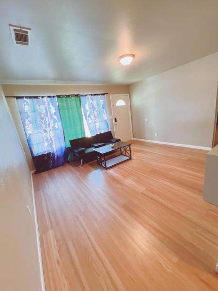 Pet Friendly,king Beds,fully Fenced ,3 Bedroom - Oklahoma City, OK