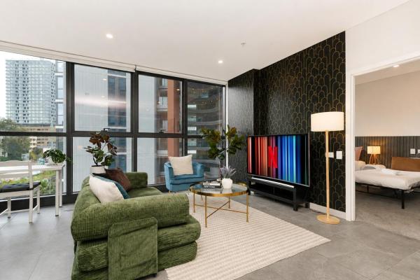 Kids Play Room And Space For Eight In Homebush - Parramatta