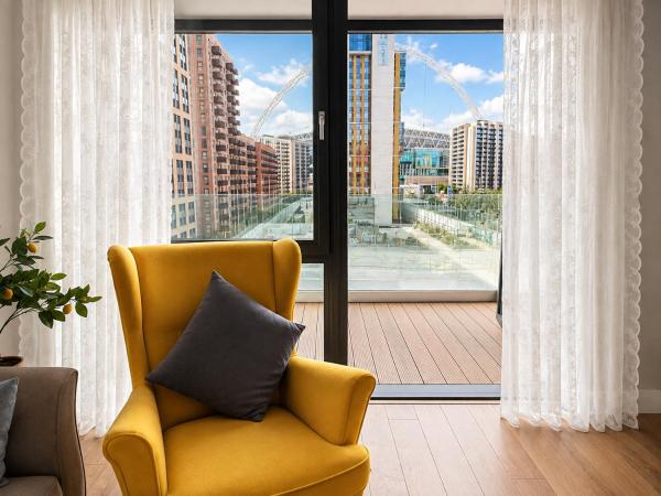 High Spec 3 Bedroom Apartment With Balcony I Opposite Wembley Stadium And Ovo Wembley Arena I Easy Access To Central London And London's Iconic Landmarks I Paid Parking Available - Londres