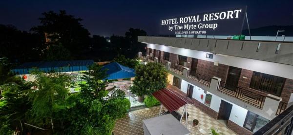 Hotel Royal Resort By The Myte Group - Inde