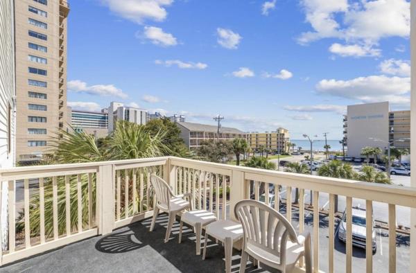 Beach View 2br Pool Sm Dogs Ok - Myrtle Beach, SC