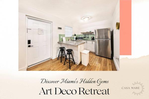 Pet-friendly Art Deco One-bedroom In Mid-beach One Block From The Boardwalk No Car Needed - Miami Beach