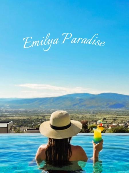 Emilya Paradise - Georgia