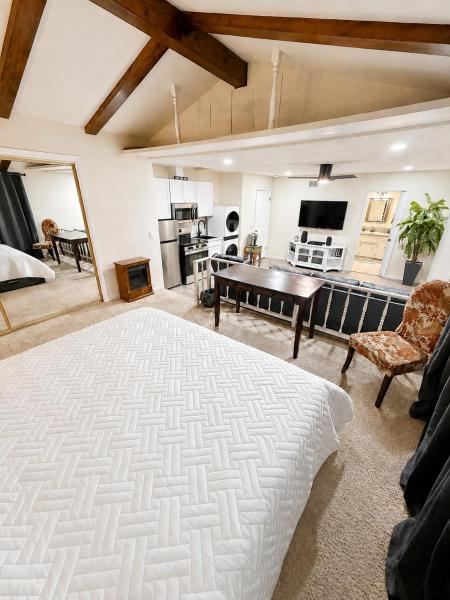 Wine Country Retreat Private Entry Scenic Studio - Santa Maria, CA