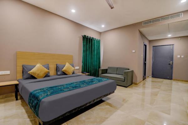 Fabhotels Lakecross - Bangalore