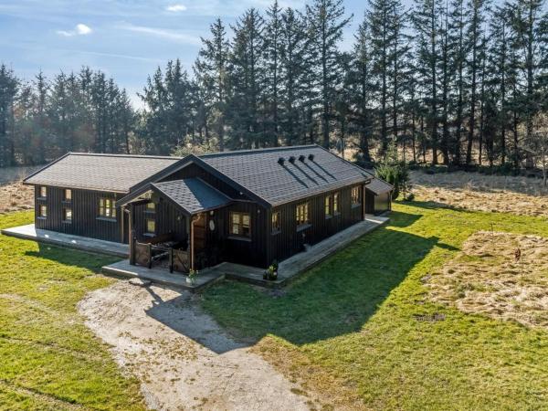 写真にはBindslev市にあるHoliday Home Marla - 1-1km from the sea by Interhomeが写っています。