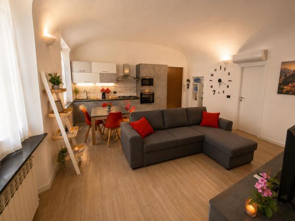 Novi Outlet Apartment - Piemont