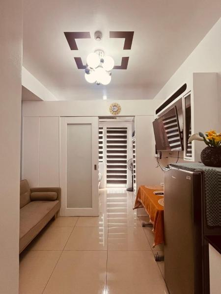 Azure Stropez 926 - Taguig