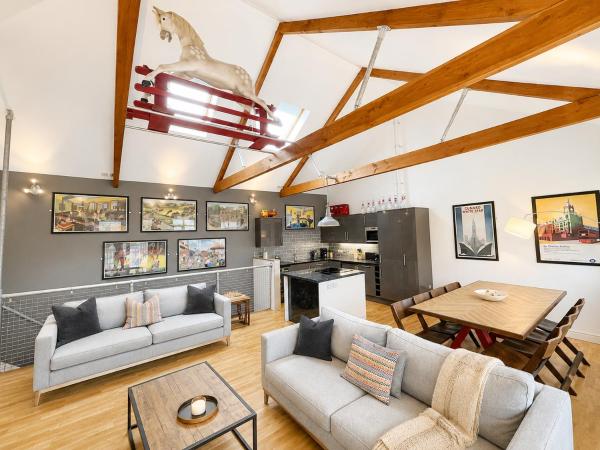 Stylish~tasteful~2bed~2bath~central~townhouse - Marazion