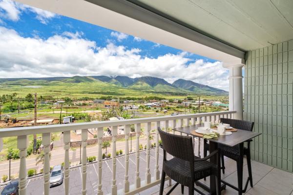 Charming Mountain-view Studio Perfect For A Romantic Escape-lahaina Shores 514 - Lahaina, HI