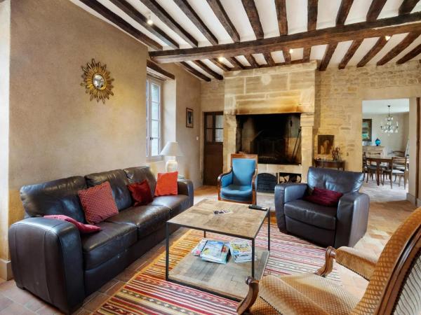 Elegant Normandy Retreat - Courseulles-sur-Mer
