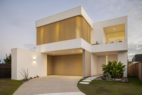 Moon Harvest - Byron Bay