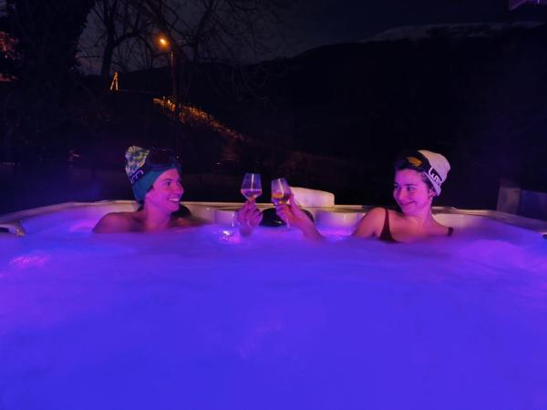 Gîte Ainerak - Spa Privatif Face Aux Montagnes- Services Tout Inclus - Pays Basque - La Pierre Saint Martin
