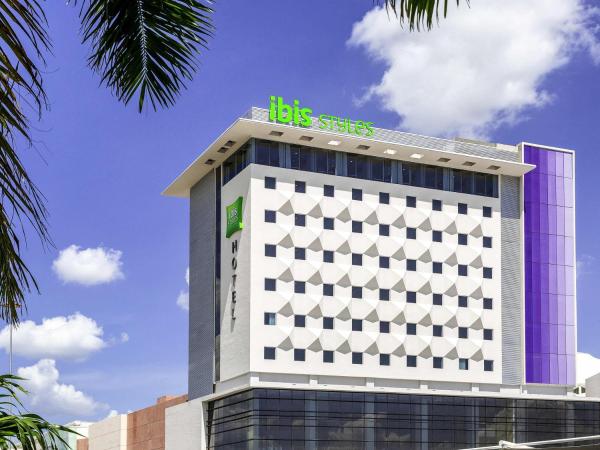 Ibis Styles Merida Galerias - Merida, Yucatan, Mexico