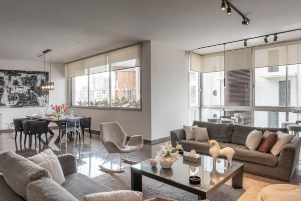 Stylish 3 Bed Home In Mar Mkhayel - Bejrút
