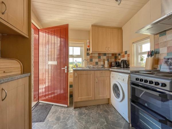 Rowan Cottage - Uk38991 - Nairn