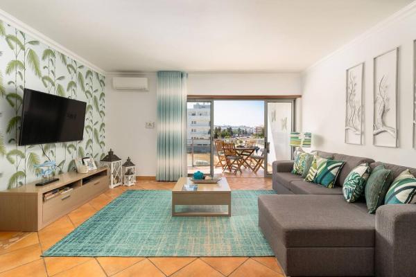 Sea La Vie Beach & Golf Apartment - Lagos