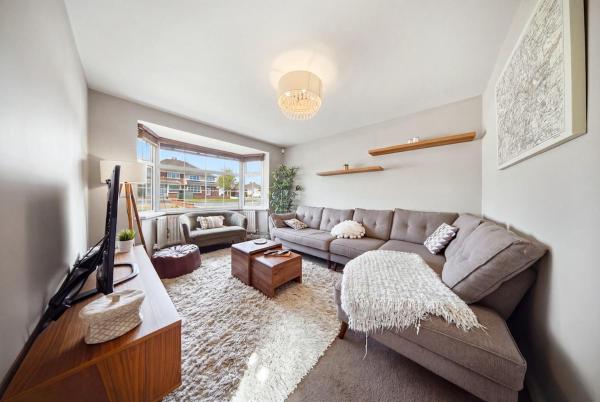 Entire Home - 3br - Sleeps 5 - Free Parking - Birmingham
