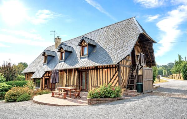 Awesome Home In Saint-andré D'hébertot With Wifi - Honfleur