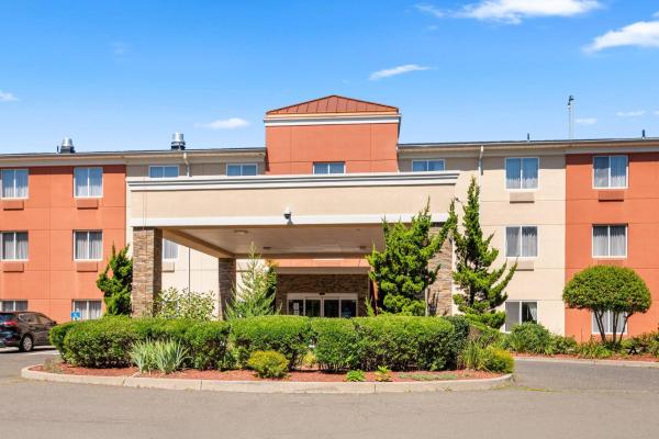 Quality Suites Stratford - Stratford, CT