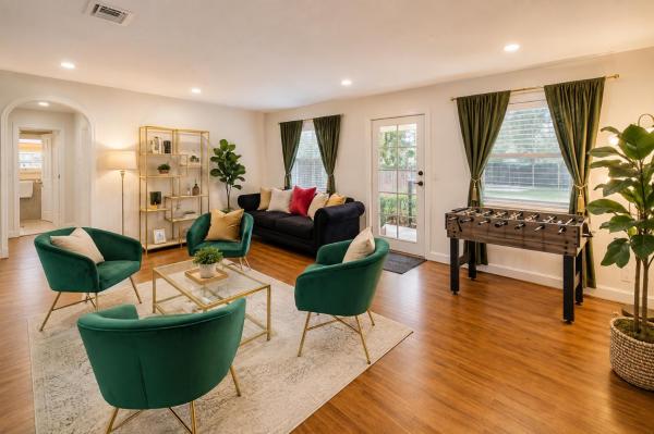 3br Near Peanut Island | Events, Grill & Games - West Palm Beach, FL