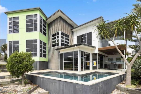 Luxury Family House With Panoramic Ocean Views - Hervey Bay