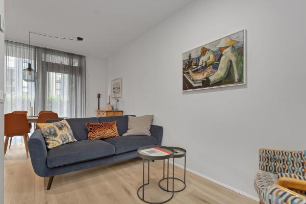 Modern 1br Seaside Apt With Balcony Near Downtown - 레이캬비크