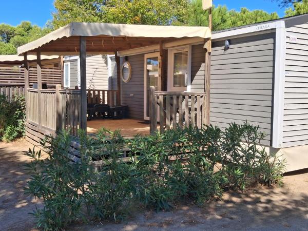 Mobil-home Confort, Clim, Le Marsiol, 4 Personnes - Pyrénées-Orientales