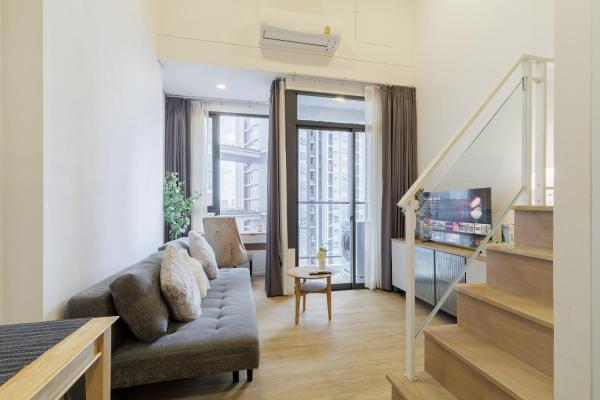 Rama9 Duplex Near Train Market Rca Free Pool Gym - Bangkok