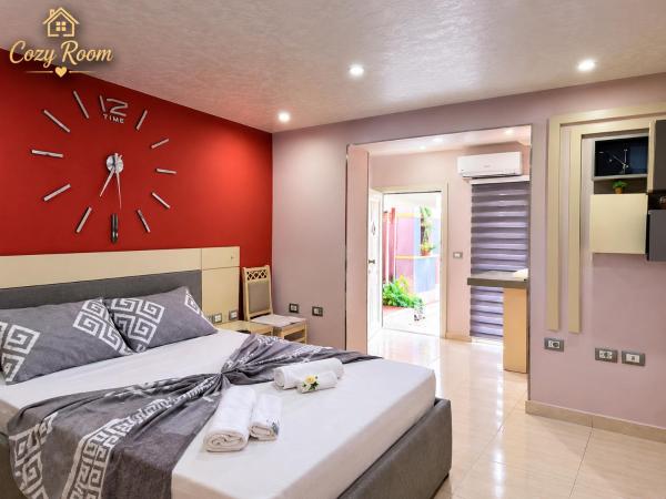 21 Dhjetori Cozy Room Private Bath & Mini Bar - Tirana