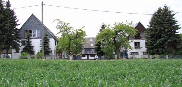 Na fotografii je vidět objekt Pension Hubertushof Monteurunterkunft nacházející se ve městě Freiberg.