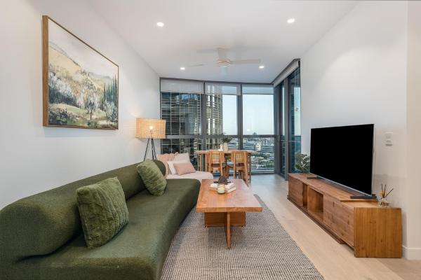 Stylish Cbd 1br Apt Wpool, Gym & City View - Brisbane