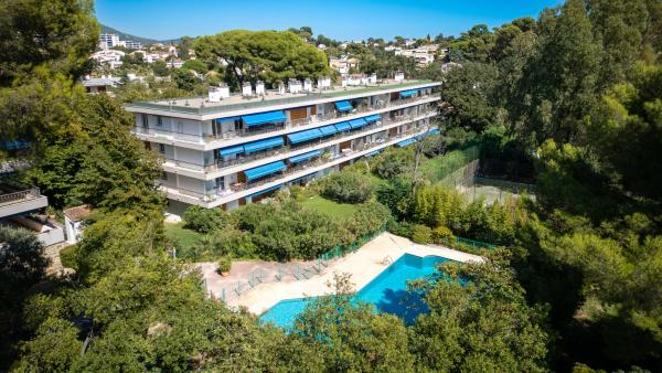 Pool, 3 Bedrooms, Baby Amenities - Toulon