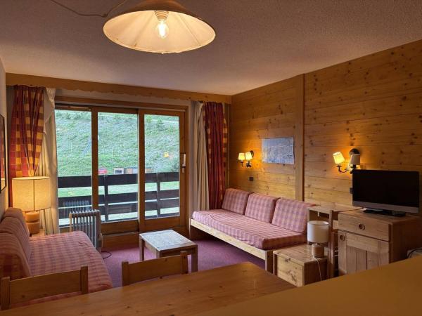 Charmant Appartement à Méribel Avec Balcon Et Accès Direct Aux Pistes - Fr-1-355-36 - La Tania