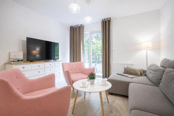 Osiedle Cesarskie Apartamenty - Parking - Apartamenty Bryza - Usedom